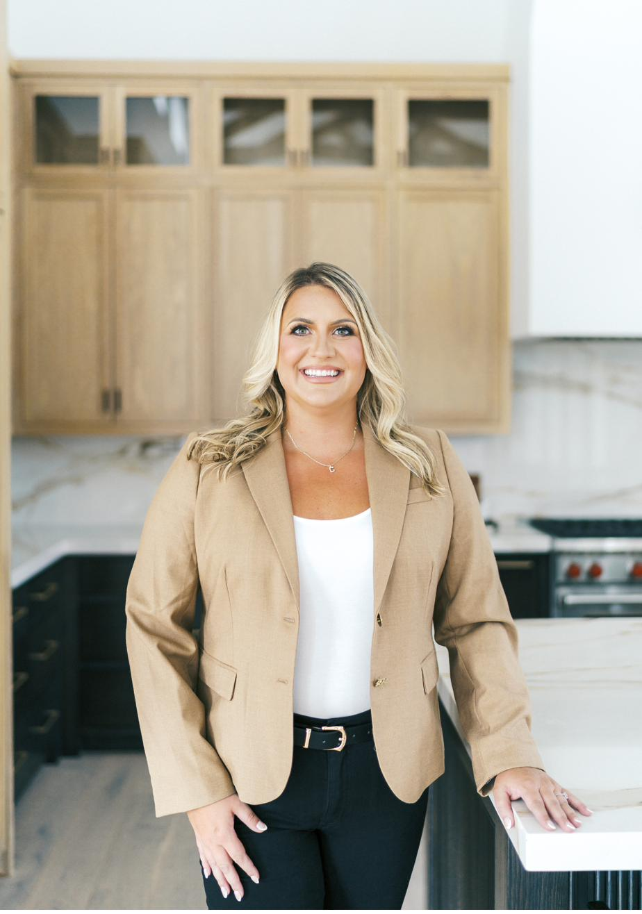 Kiley Conner, loan officer in Rogers AR